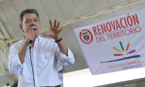 Santos-LA-FM-Presidencia-16.jpg