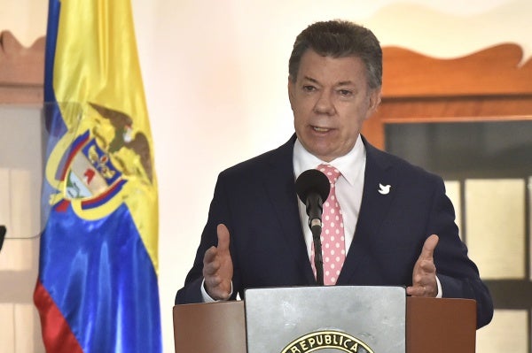Santos-presidencia-LA-F.m..jpg