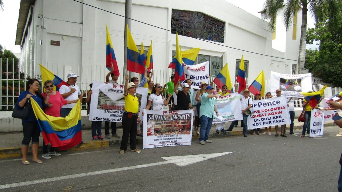SantosPenceUribismoCartagena.jpg