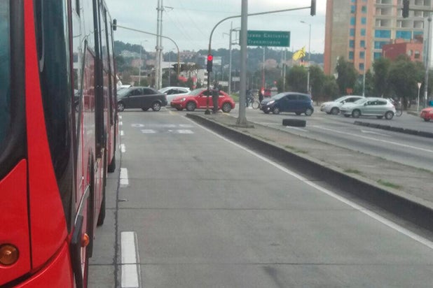 Transmileniollanta.jpg