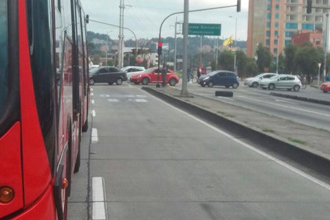 Transmileniollanta.jpg