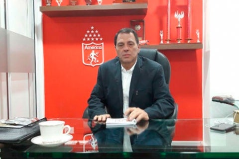 TulioGomezamericadecali.jpg