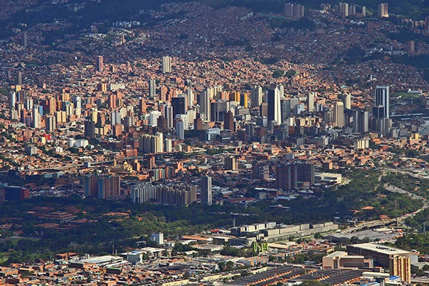 ValledeAburraFotoRefPanom.jpg
