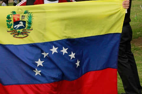 Venezuela-Bandera-Colprensa.jpg