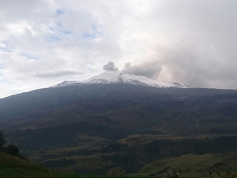 VolcanNevadodelRuizRefCOLPRENSA1.jpg