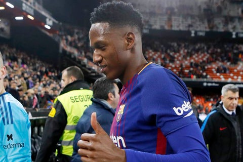 Yerry-Mina-LA-FM-@FCBarcelona_es.jpg