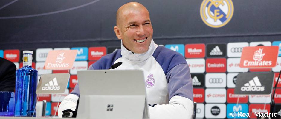 ZIDANEfelizoficialreal1.jpg