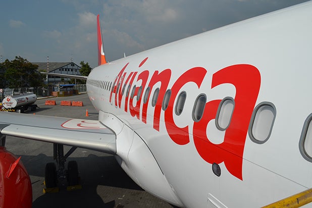 avianca121.jpg