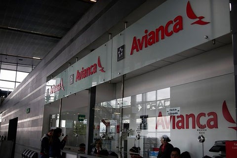 aviancacolprensavueloslafm.jpg