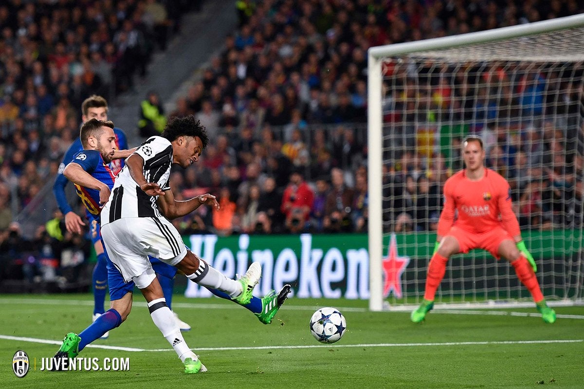 cuadradojuvechamp1.jpg