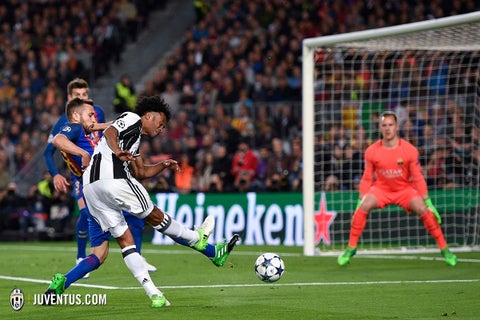 cuadradojuvechamp1.jpg