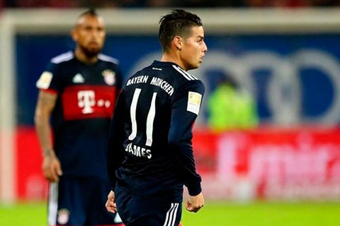 jamesbayernazul.jpg