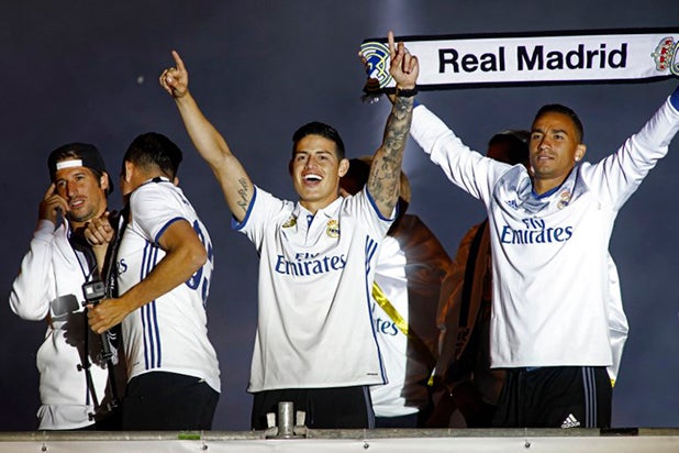 jameschampions12.jpg