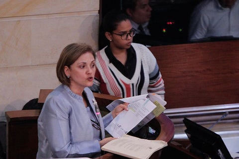 mariadelrosarioguerracolprensalafm.jpg