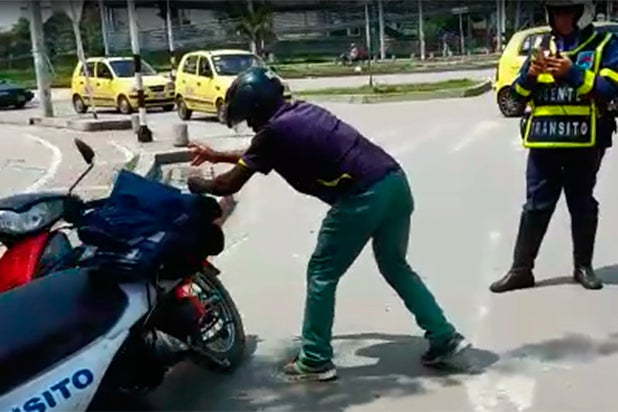 motocali.jpg