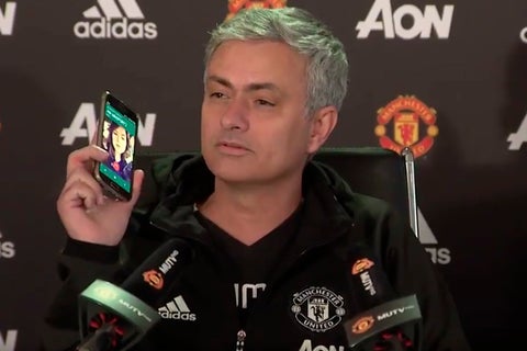 mourinhocelularruedadeprensa1.jpg