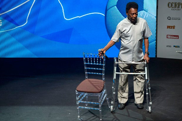 pele-afp1.jpg