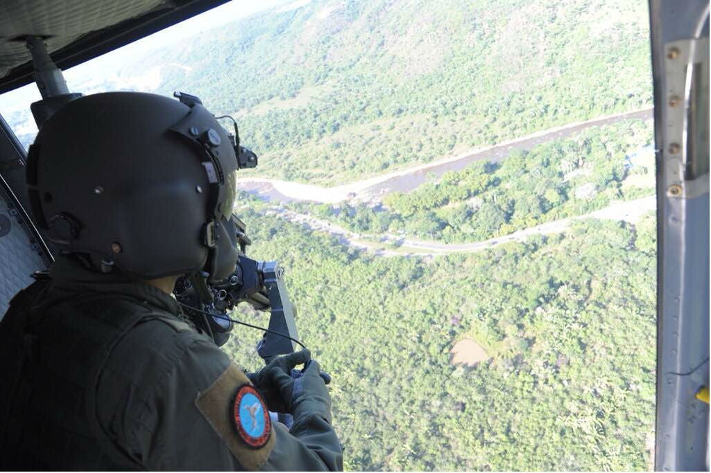 pilotolafm.jpg