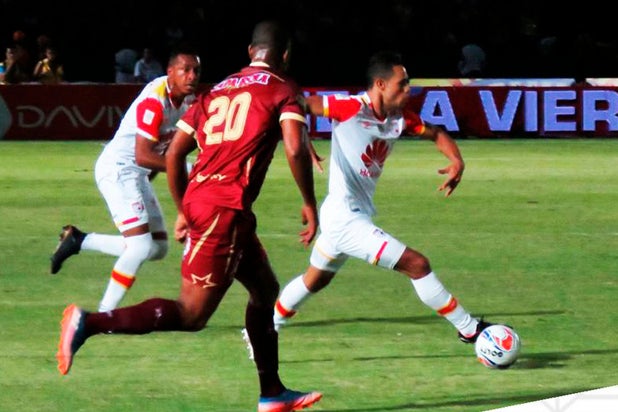 plata-LA-FM-@SantaFe.jpg
