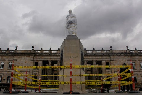 plazasimonbolivar.jpg