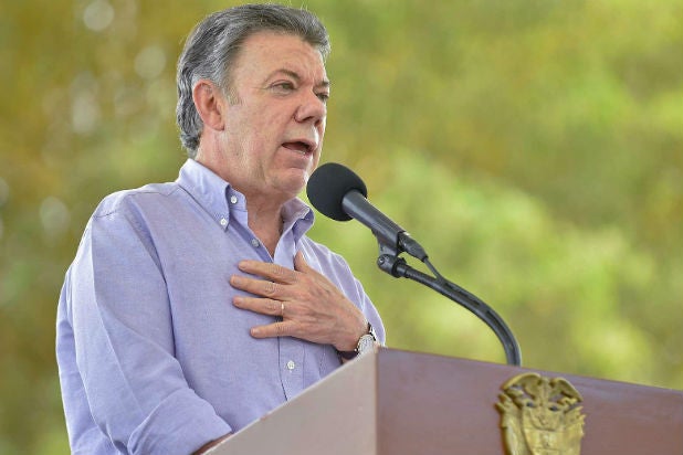 santosenado.jpg