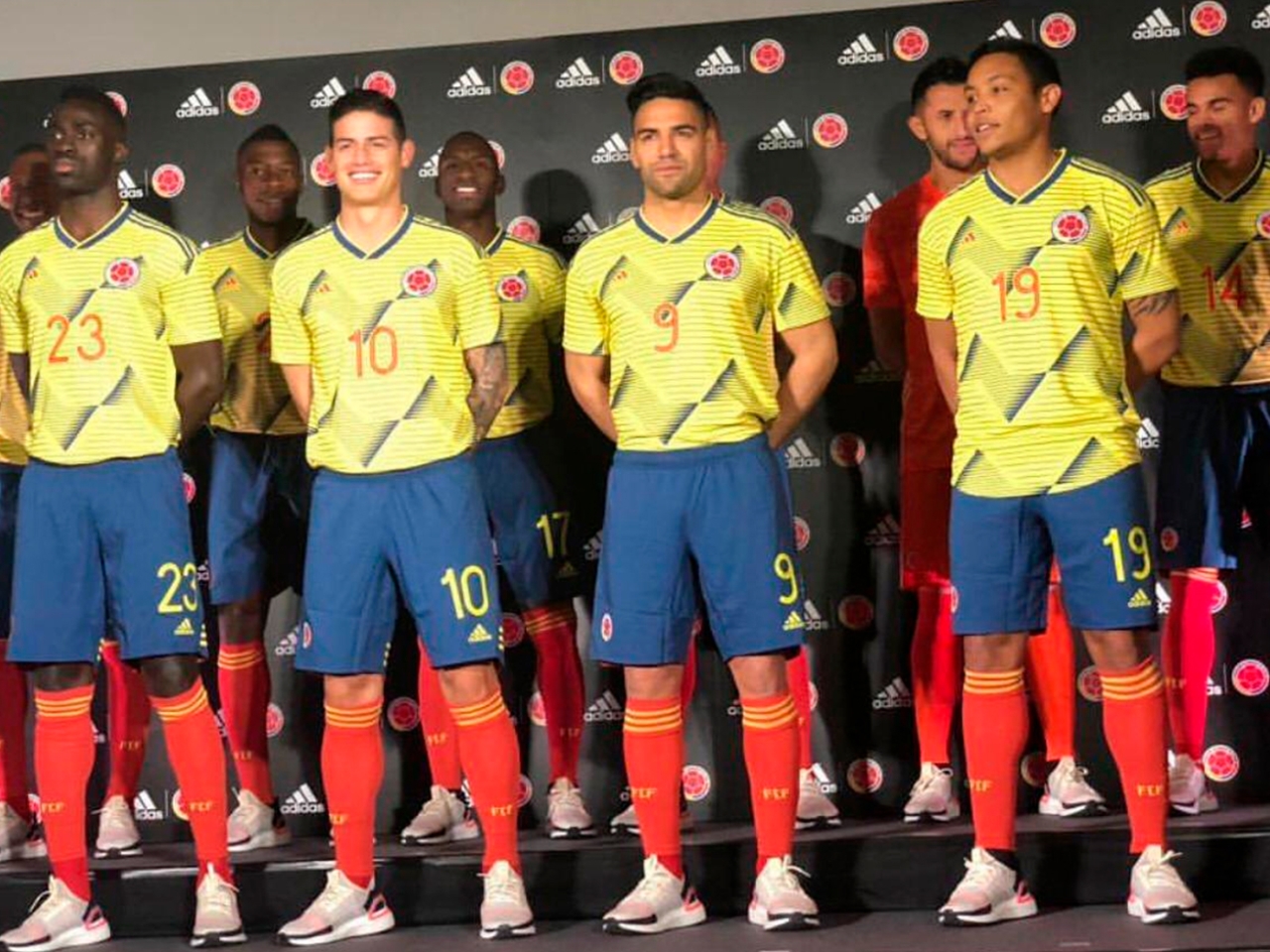 colombia uniforme 2020