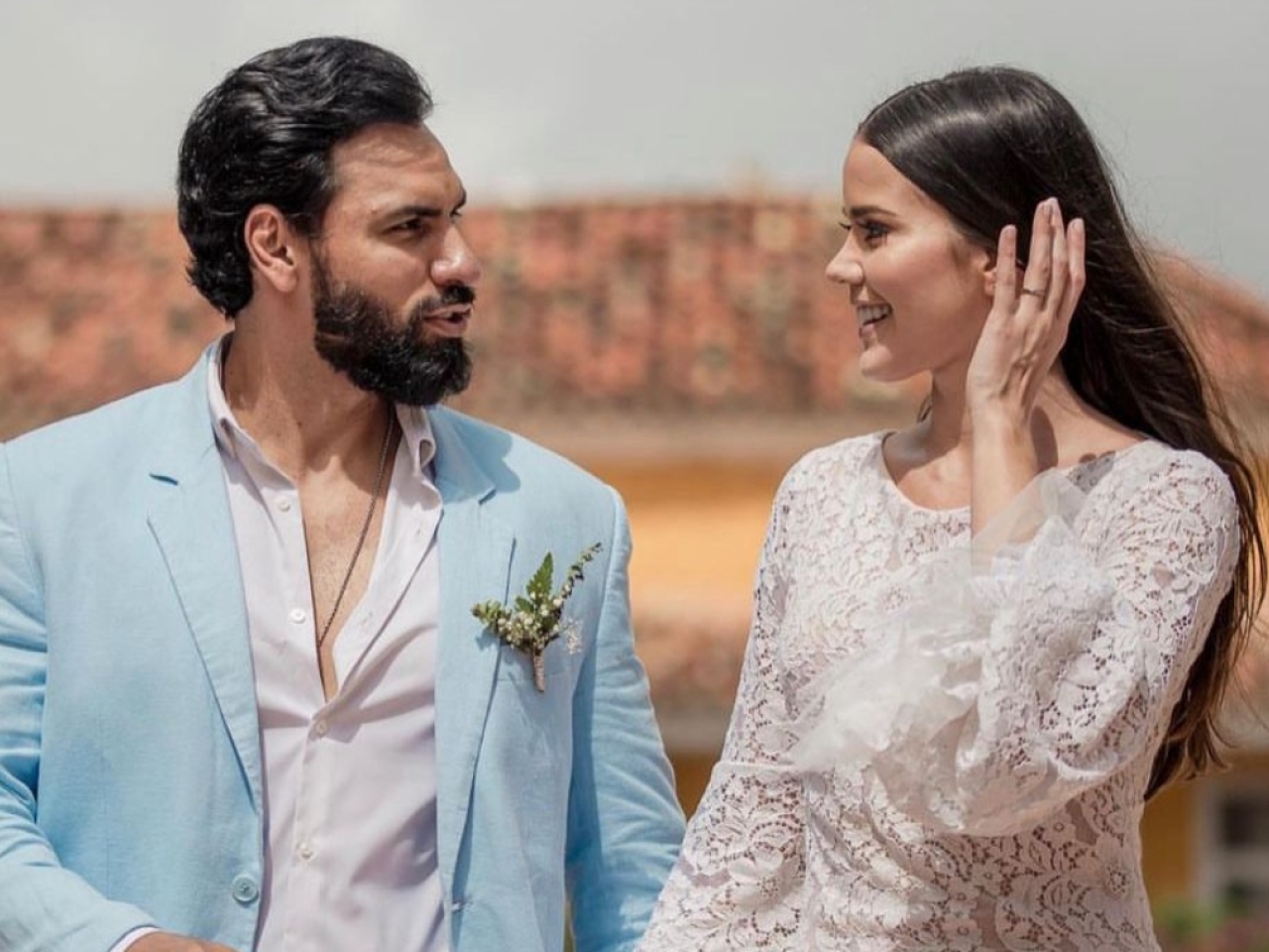 Laura de León y Salomón Bustamante (Imagen tomada de IG)