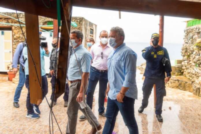 Duque 'jala las orejas' a ministros que atienden emergencia en San Andrés | La FM