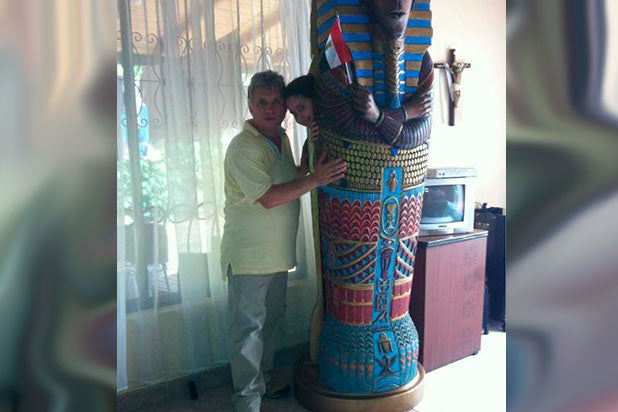 Ramsés Escobar, el notario de Chigorodó que pide ser enterrado como un  faraón egipcio | La FM