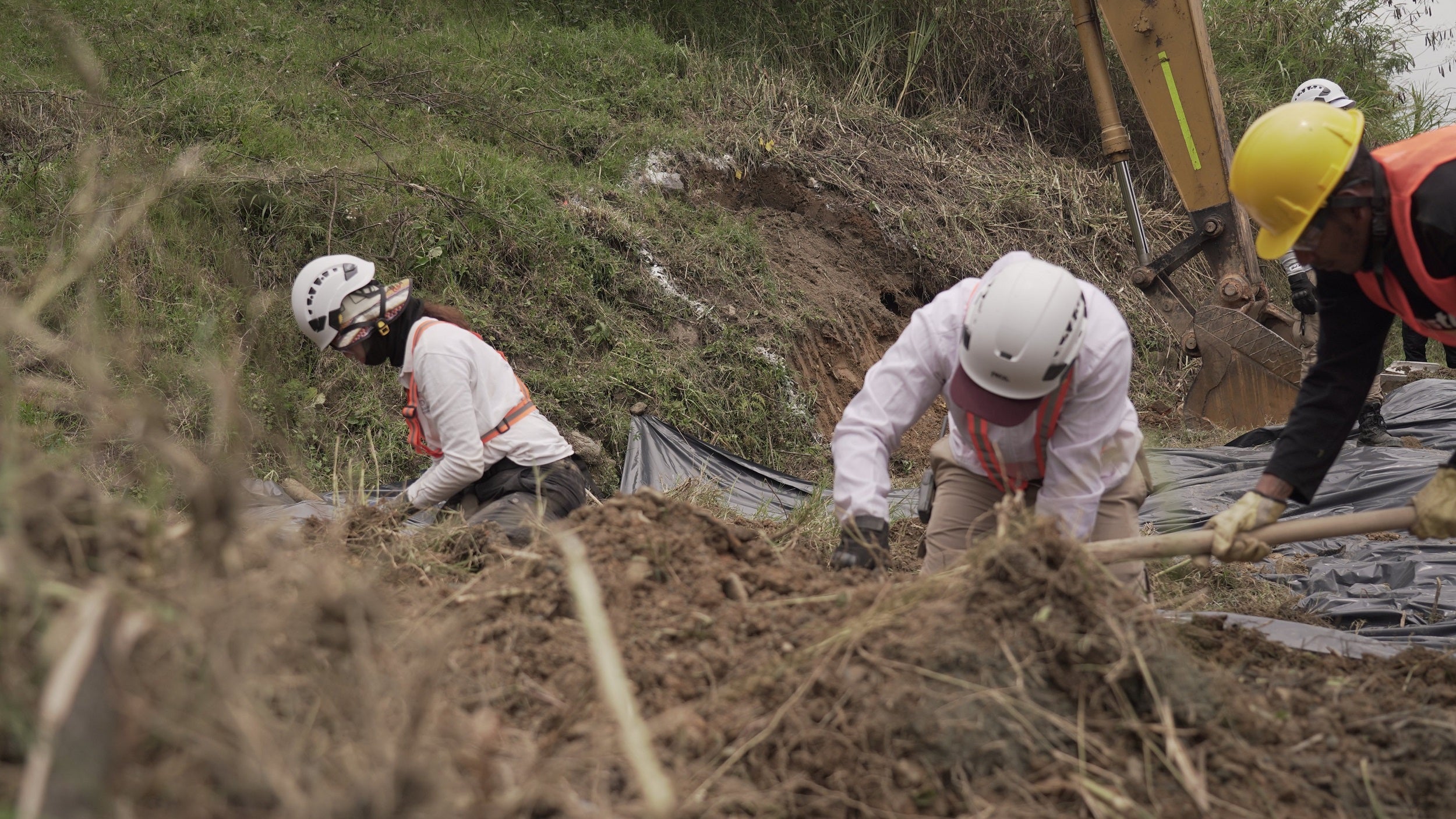 Búsqueda en La Escombrera de la Comuna 13