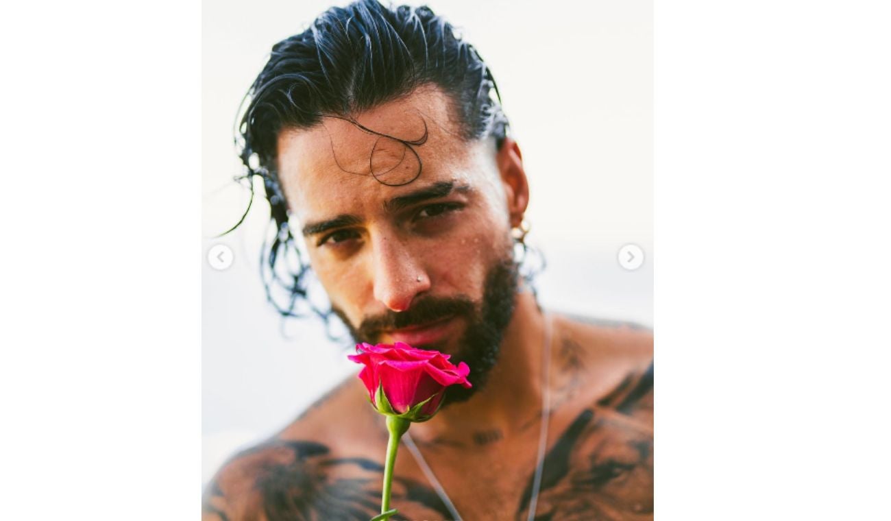 Maluma Maluma seduce a sus fans con baile sin camisa