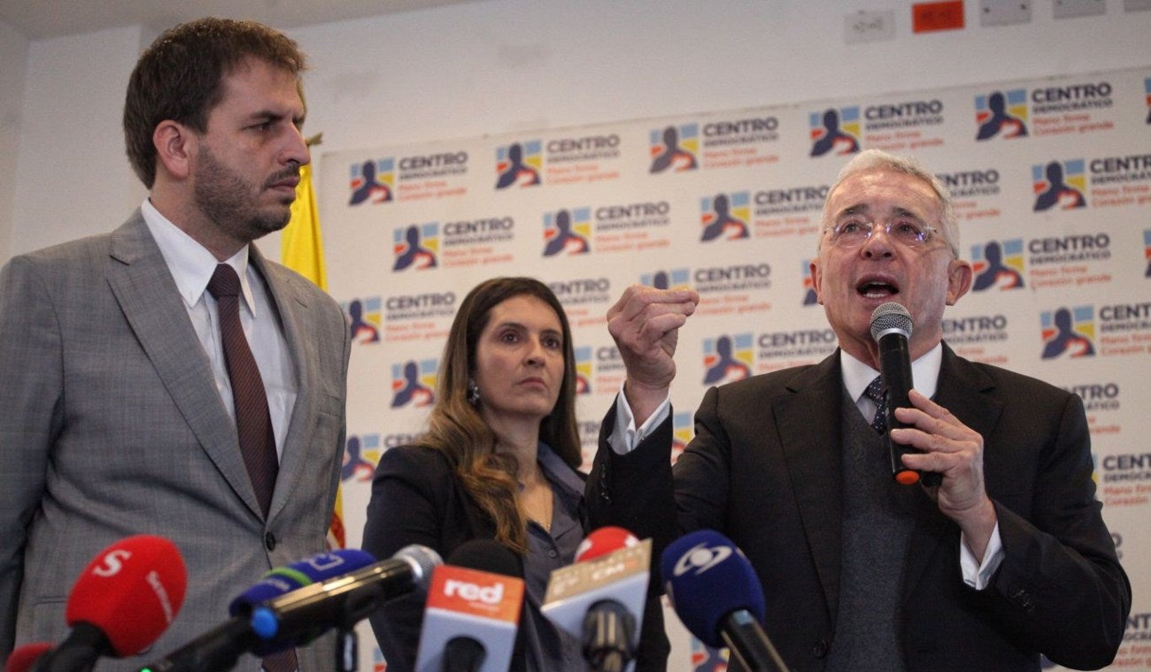 Andrés Forero, Paloma Valencia y Álvaro Uribe tras su reunión con Gustavo Petro Andrés Forero, Paloma Valencia y Álvaro Uribe tras su reunión con Gustavo Petro
