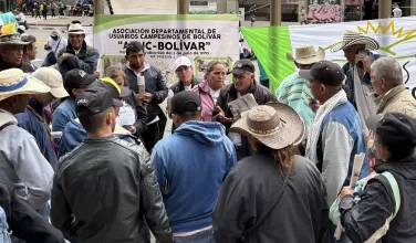 Protesta campesina en la Séptima genera desvíos y retrasos en el transporte público