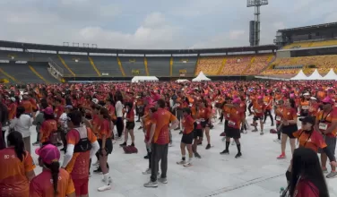 Fundación Solidaridad por Colombia, Carrera atletica, Estadio El Campín