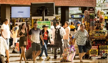 Terminales terrestres de Medellín esperan a más de 200 mil viajeros durante la Feria de las Flores.