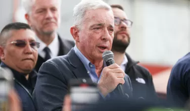 Rafael Nieto habla sobre la posible candidatura de Álvaro Uribe Vélez al Senado en el puesto 25 del Centro Democrático. ¿Qué implicaciones tiene esta estrategia electoral?