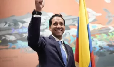 El presidente de la Cámara de Representantes, Julián David López, anuncia debate de control político por decisiones en el aeropuerto Alfonso Bonilla Aragón