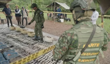 Destrucción de material de guerra. 