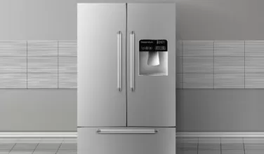 Para un rendimiento óptimo de su refrigerador, asegúrese de que la ventilación no esté bloqueada por objetos cercanos.