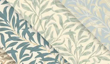 El papel tapiz con texturas naturales es una de las grandes tendencias decorativas de 2025.