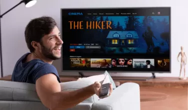 Una conexión estable a internet garantiza descargas rápidas y sin interrupciones en su Smart TV.