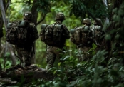 Militares