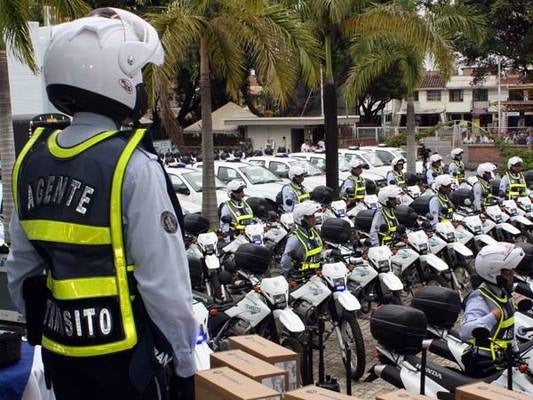 Agentes de tránsito en Cali 