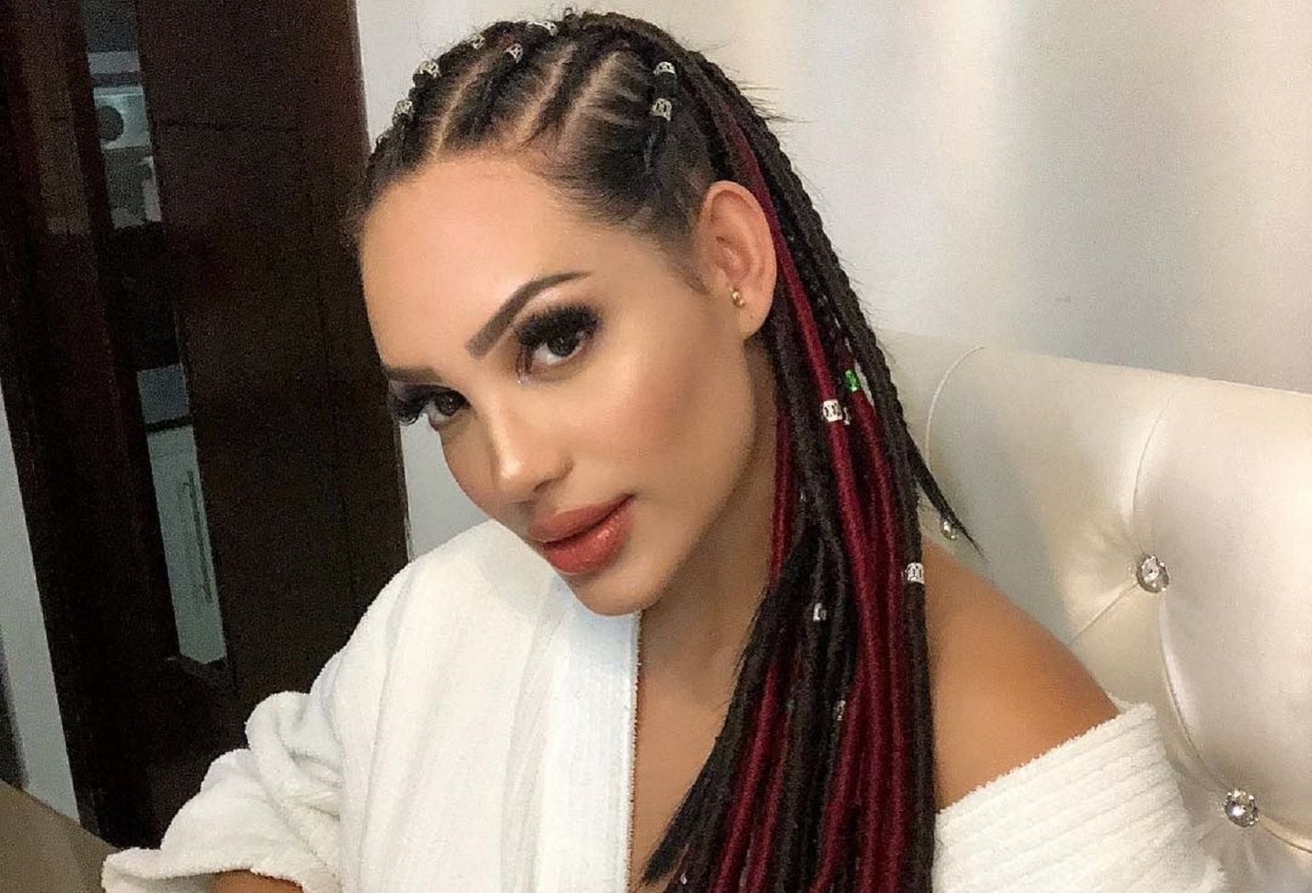 Hermana mayor de Andrea Valdiri dio su versión sobre la fuerte pelea