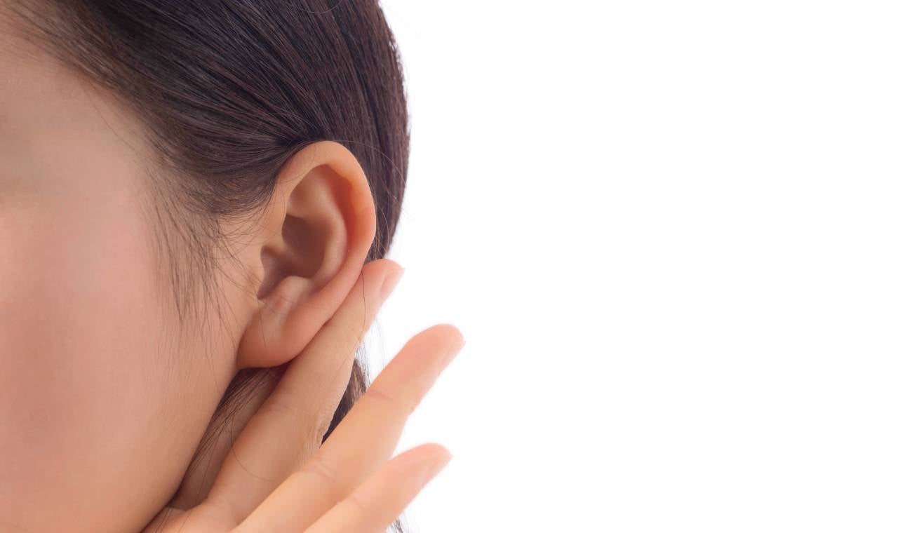 Implante coclear ¿Cómo transforma la vida de persona sorda?