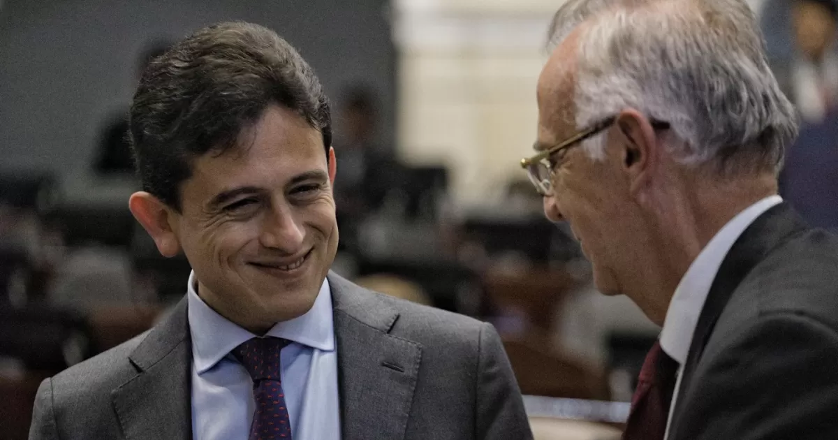 Exdirector de la DIAN critica aumento del impuesto de renta
