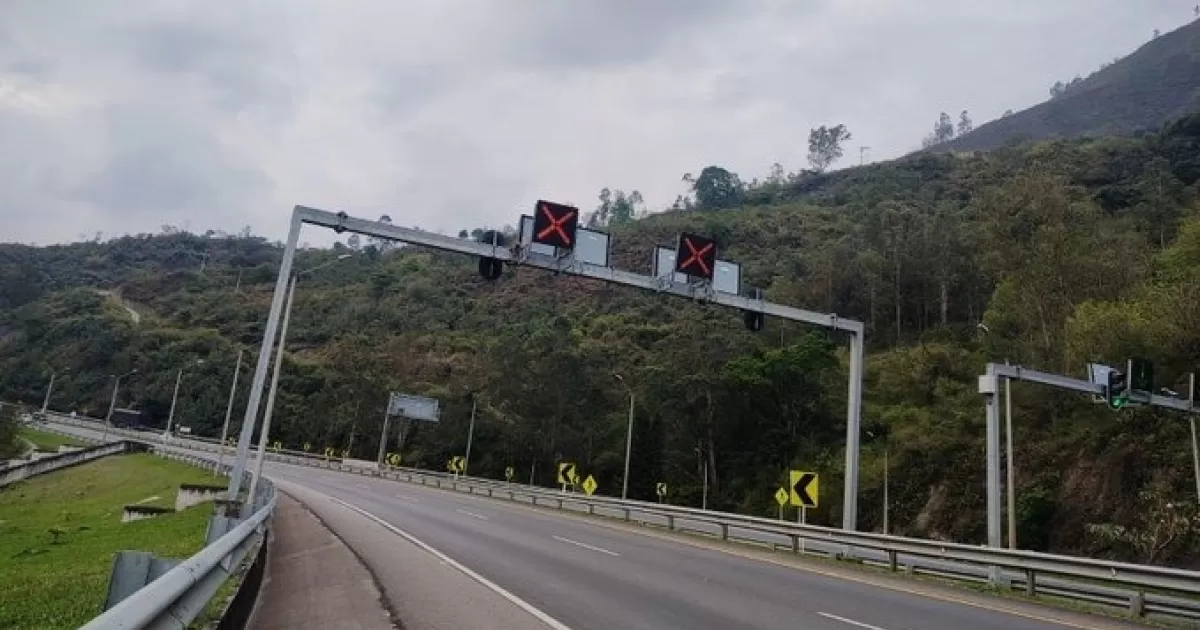 CIERRE de la VÍA al LLANO causa PÉRDIDAS por $1 billón: Cámara de Comercio