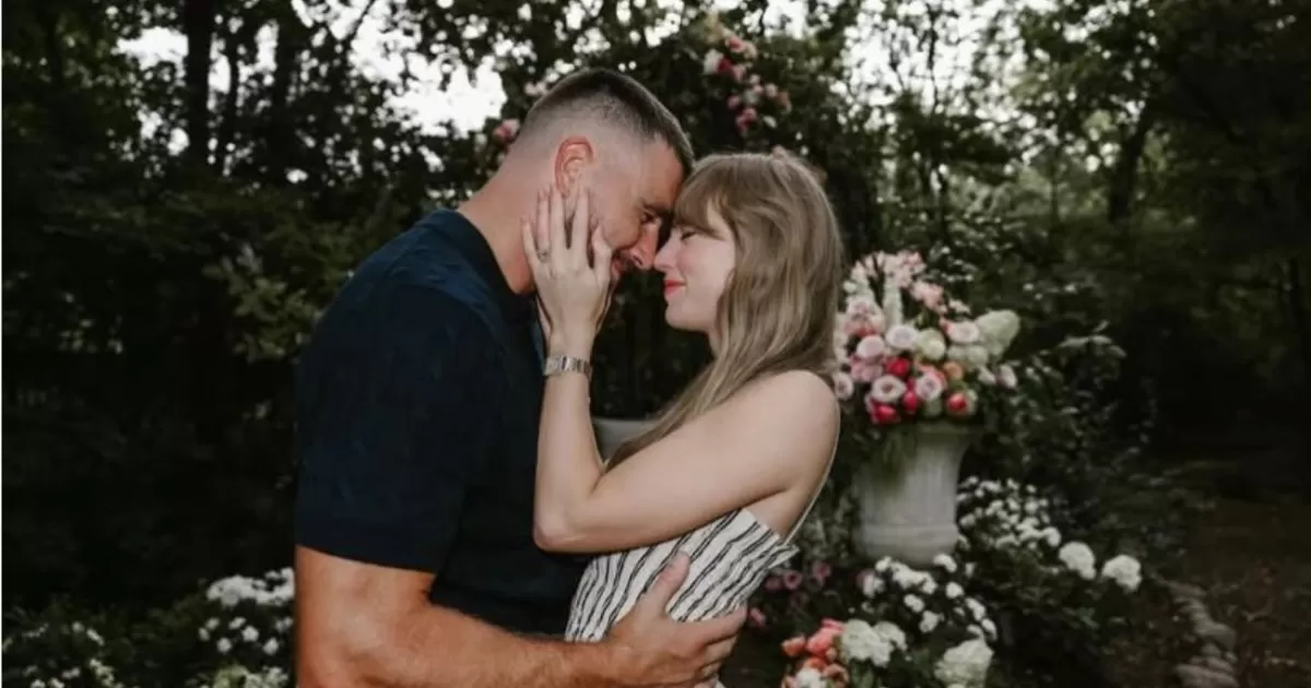 TAYLOR SWIFT: PRECIO y significado del ANILLO de compromiso
