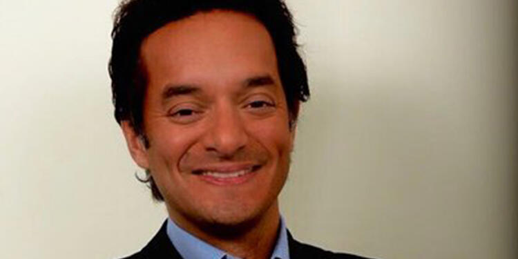 Alberto Bernal, columnista