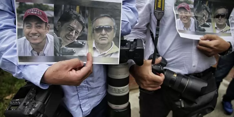 Los periodistas ecuatorianos de El Comercio fueron asesinados por disidencias de las Farc, comandadas por alias Guacho Los periodistas ecuatorianos de El Comercio fueron asesinados por disidencias de las Farc, comandadas por alias Guacho